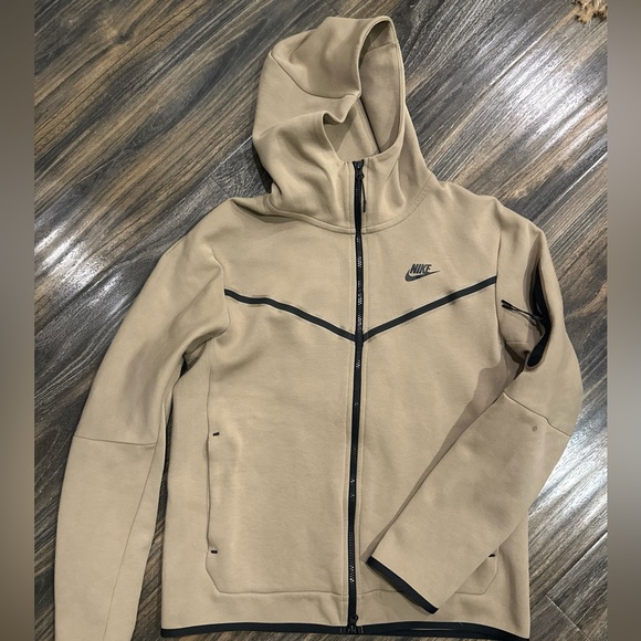 Nike Sportswear Tech Fleece Windrunner - Picture 6 of 12